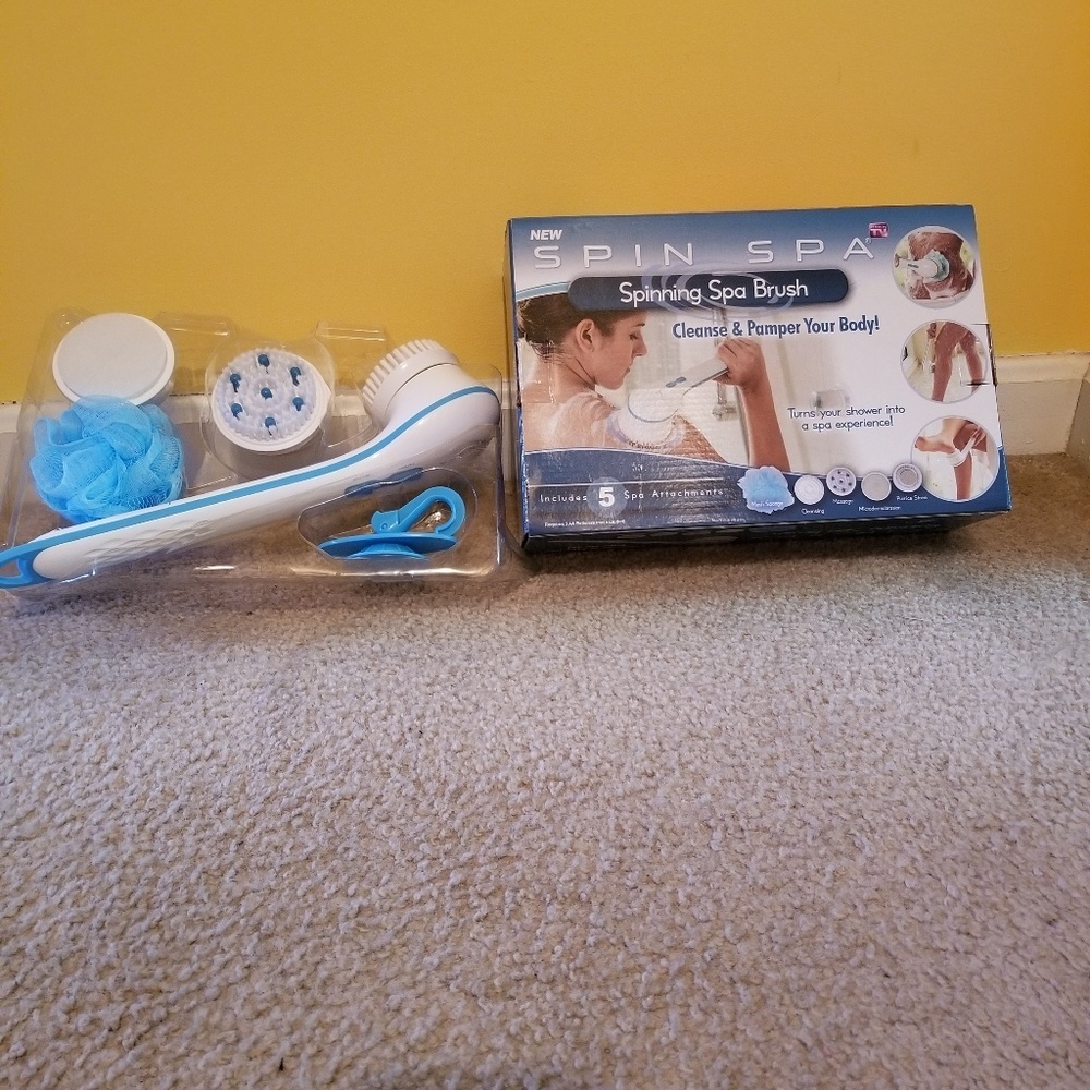 New! Spa Spinning Brush